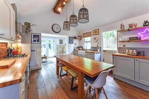 3 bedroom detached house for sale, Oving Road, Chichester