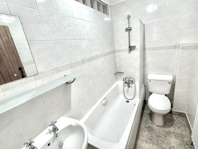 Bath.jpg