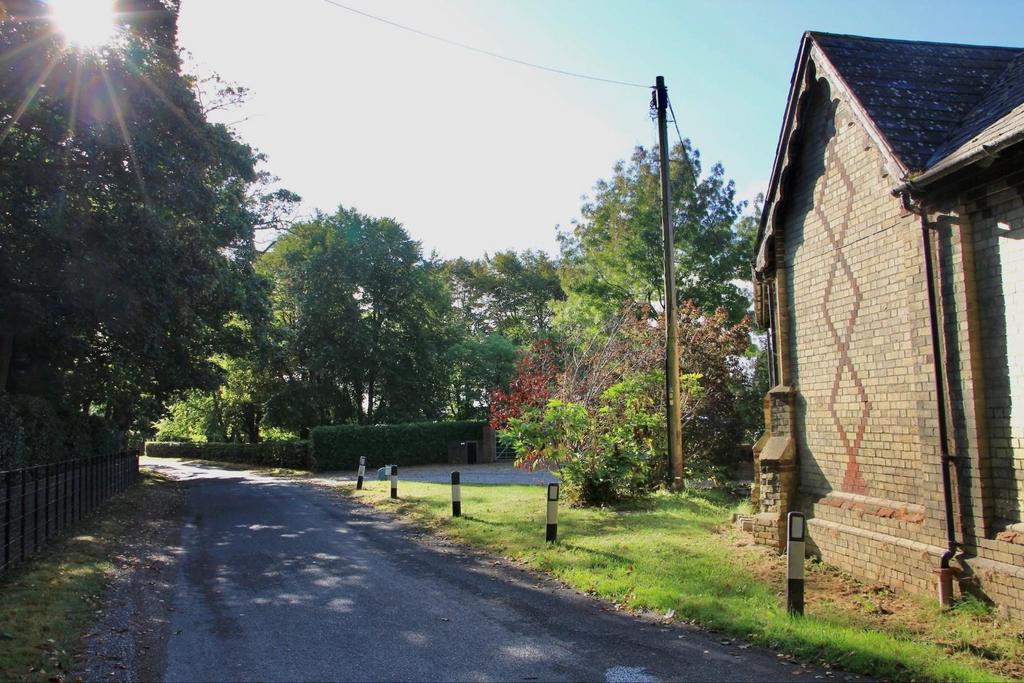 East rd.jpg