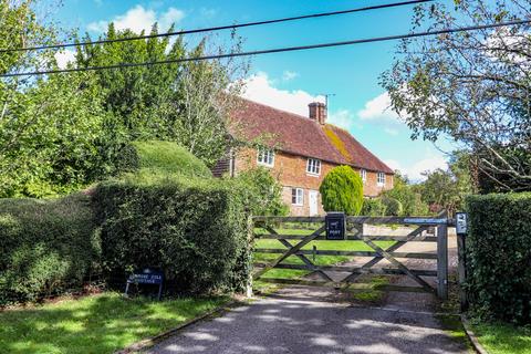 3 bedroom detached house for sale, Coombe Hill, Ninfield, TN33