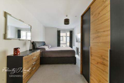 2 bedroom flat for sale, Cowan House, Greenwich, London, SE10 8GS