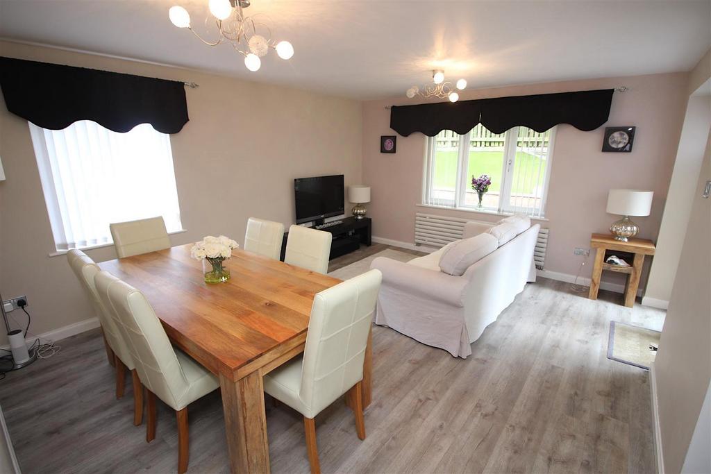 Reception/Dining Room