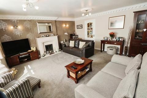 4 bedroom detached house for sale, Dark Lane, Bedworth, CV12