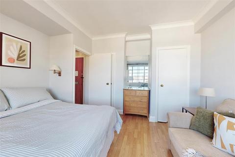 undefined, NELL GWYNN HOUSE, SLOANE AVENUE, London, SW3