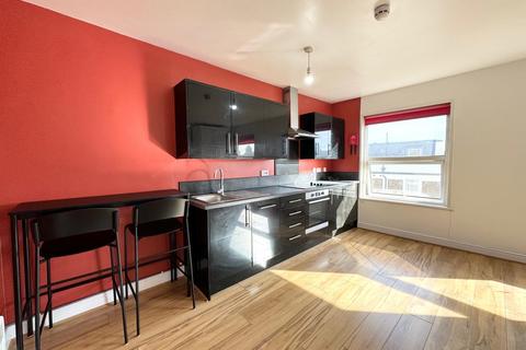 Studio to rent, Hornsey Road, Archway