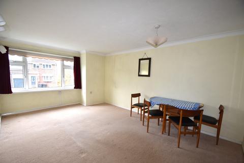 1 bedroom flat for sale, Holly Drive, Hampshire PO7