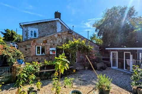 4 bedroom detached house for sale, Coverham Road, Coleford GL16