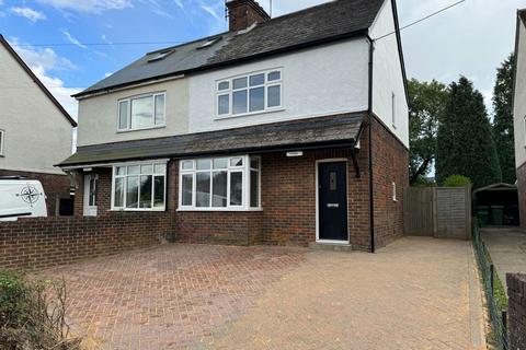 3 bedroom semi-detached house for sale, Howland Road, Marden