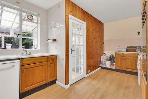 4 bedroom detached house for sale, Sturge Avenue, London E17