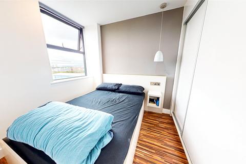 1 bedroom apartment for sale, Westpoint, Old Trafford M16