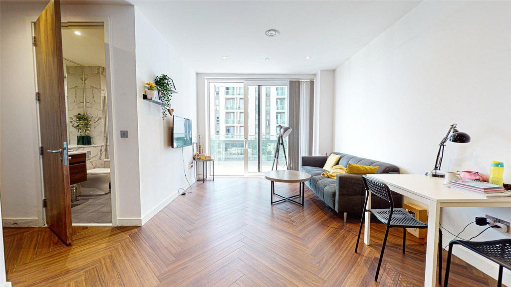 Apartment in Salford, Weaste, Greater Manchester - View 3
