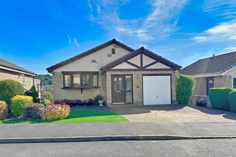 3 bedroom detached house for sale, High Meadows, Greetland, Halifax