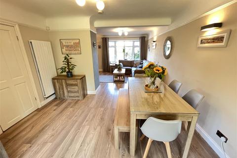 4 Brinley Close, Wirral, CH62 6EB