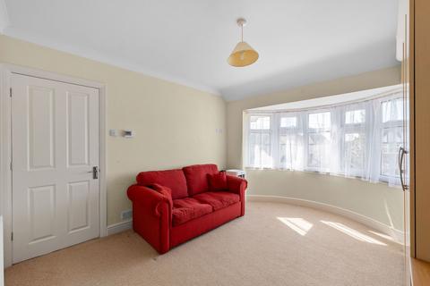 78 Walsingham Gardens, Epsom, KT19 0LX