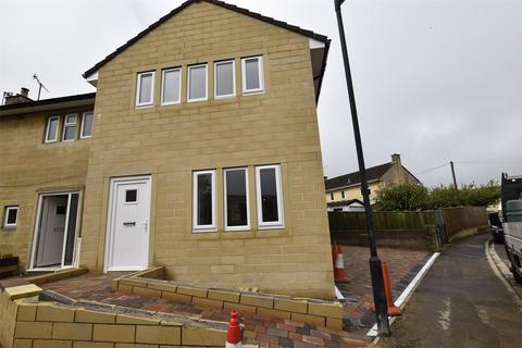 2 bedroom end of terrace house to rent, Sedgemoor Road, Somerset BA2