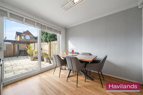 2 bedroom flat for sale, Ermine Side, Enfield