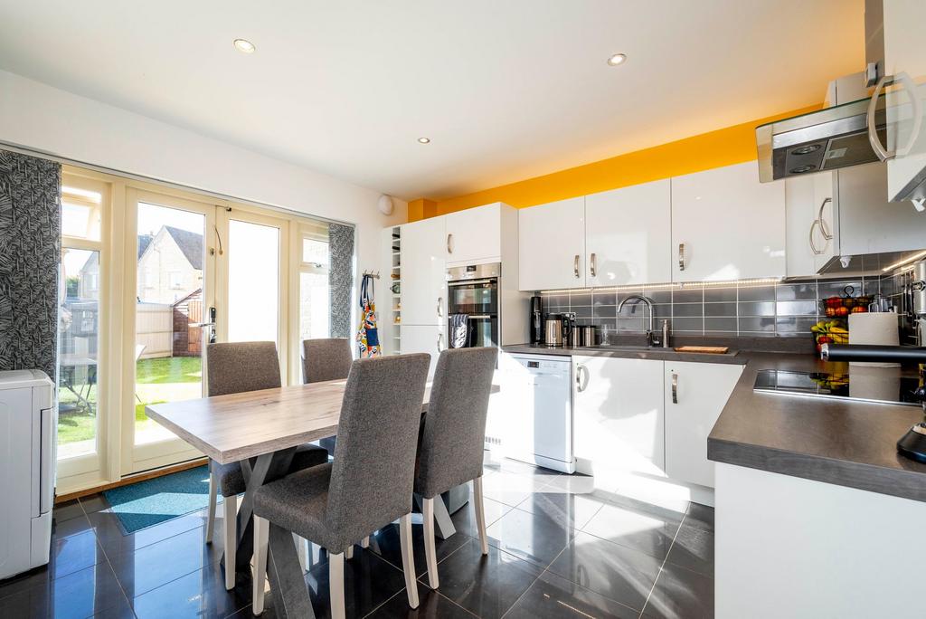 Kitchen &amp; Dining Area