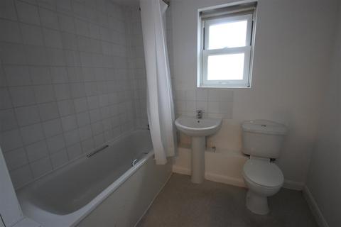 1 bedroom flat to rent, Arthur Salter Court5 Brook StreetOxford