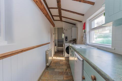 2 bedroom cottage for sale, Sopers Lane, Christchurch BH23