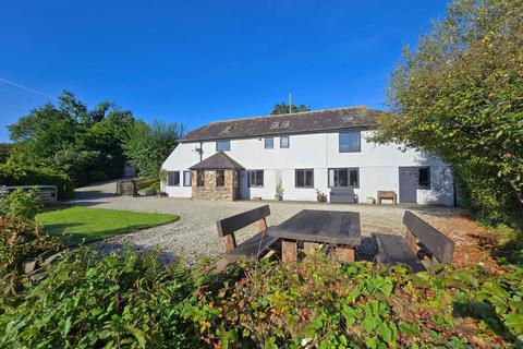 4 bedroom detached house for sale, Launceston PL15