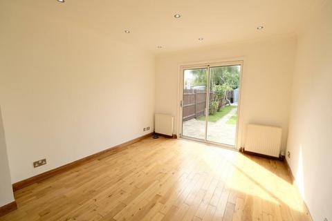 undefined, Burlington Rise, East Barnet