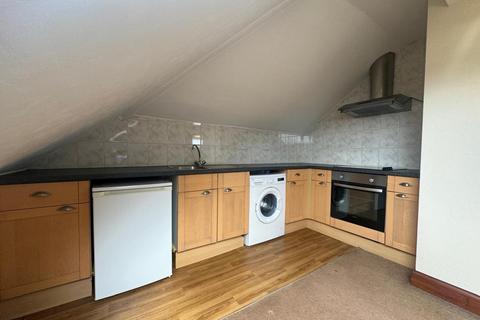 Studio to rent, Thornton Heath CR7