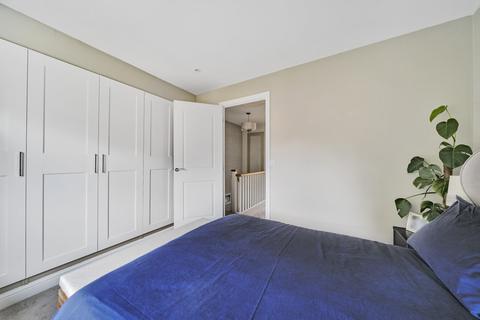 4 Jopling Road, Bisley, Woking, GU24 9FN