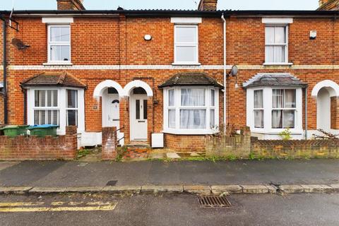 2 bedroom terraced house to rent, Chiltern Street,  Aylesbury,  HP21