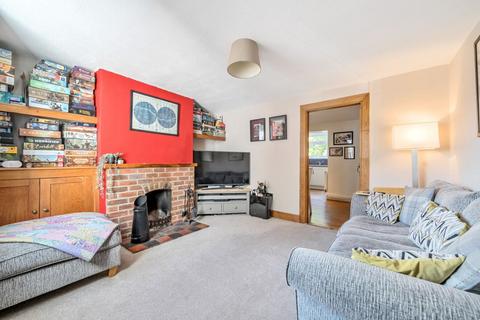 2 bedroom cottage for sale, Church Street, Lidlington, Bedford