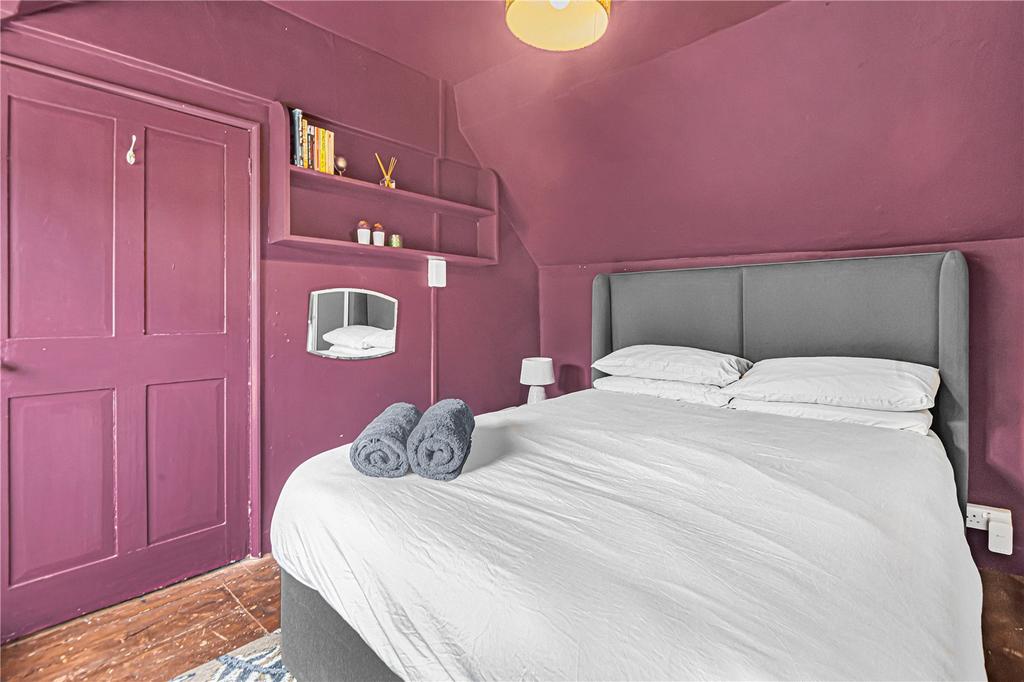 Bedroom Seven