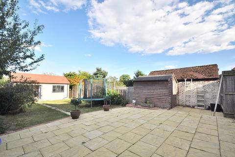 26 Corkscrew Hill, West Wickham, BR4 9BB