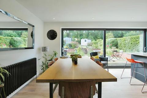 93 Beeches Road, Charlton Kings, Cheltenham, GL53 8NY