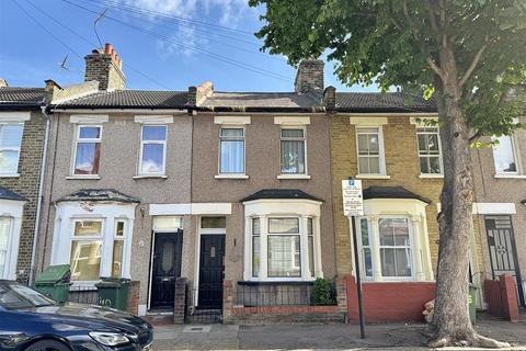 2 bedroom terraced house for sale, Holness Road, London