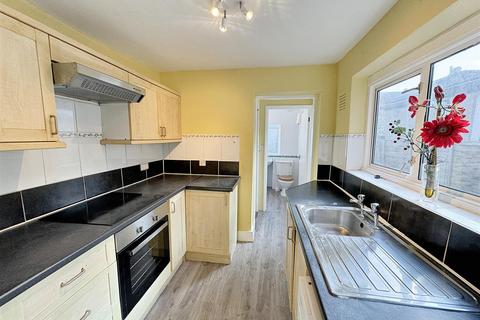 38 Holness Road, London, E15 4EN