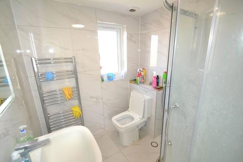 Semi detached house to rent, Hughenden Gardens, Northolt