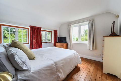 Darvel Cottage Buckham Hill, Uckfield, TN22 5XZ