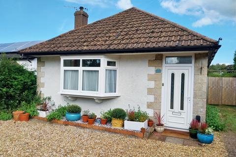 2 bedroom bungalow for sale, Victoria Grove, East Cowes