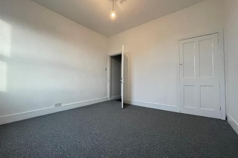 2 bedroom terraced house to rent, Farndale Street, York