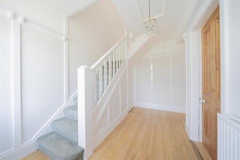 63 Barnston Road, Heswall, Wirral, CH60 2SS