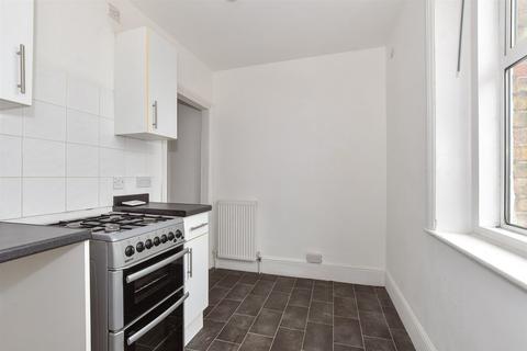 2 bedroom flat for sale, Chandos Square, Broadstairs, Kent