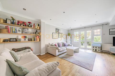 3 bedroom end of terrace house for sale, Colenso Drive, Mill Hill, NW7