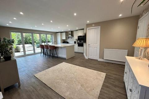 5 bedroom detached house for sale, John Glover Drive, Houghton-on-the-Hill, Leicestershire. LE7 9HW