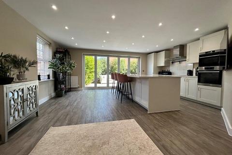 5 bedroom detached house for sale, John Glover Drive, Houghton-on-the-Hill, Leicestershire. LE7 9HW