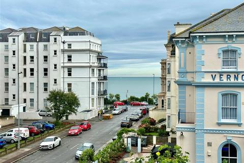 2 bedroom apartment for sale, Hartington Place, Eastbourne, East Sussex, BN21