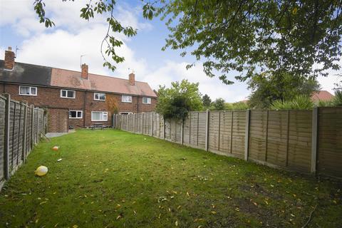 3 bedroom terraced house for sale, Tison Garth, Anlaby, Hull