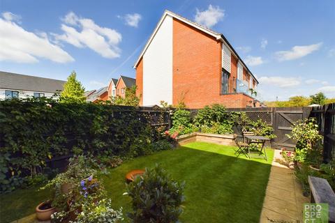 11 Alexander Turner Close, Reading, RG1 3FQ