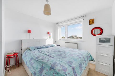 1 bedroom flat for sale, Singapore Road, London, W13