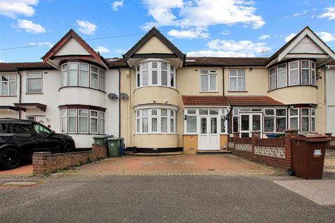 4 bedroom terraced house to rent, Brampton Grove, Harrow