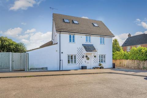 3 Beanfield Close, Riseley, Bedford, MK44 1ES