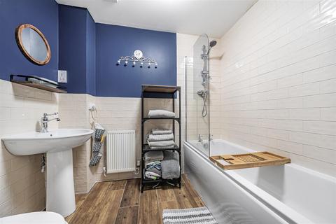 3 Beanfield Close, Riseley, Bedford, MK44 1ES